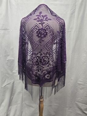 Heritage Lace Allure Rose Shawl